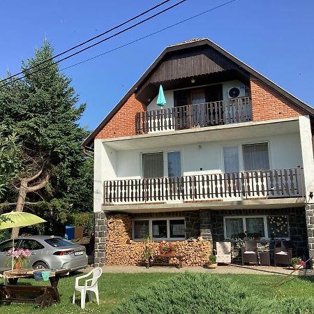 Ibolya Apartman Badacsony Exterior foto